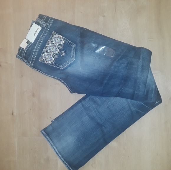 💖 Embellished diamond back jeans - Picture 4 of 6